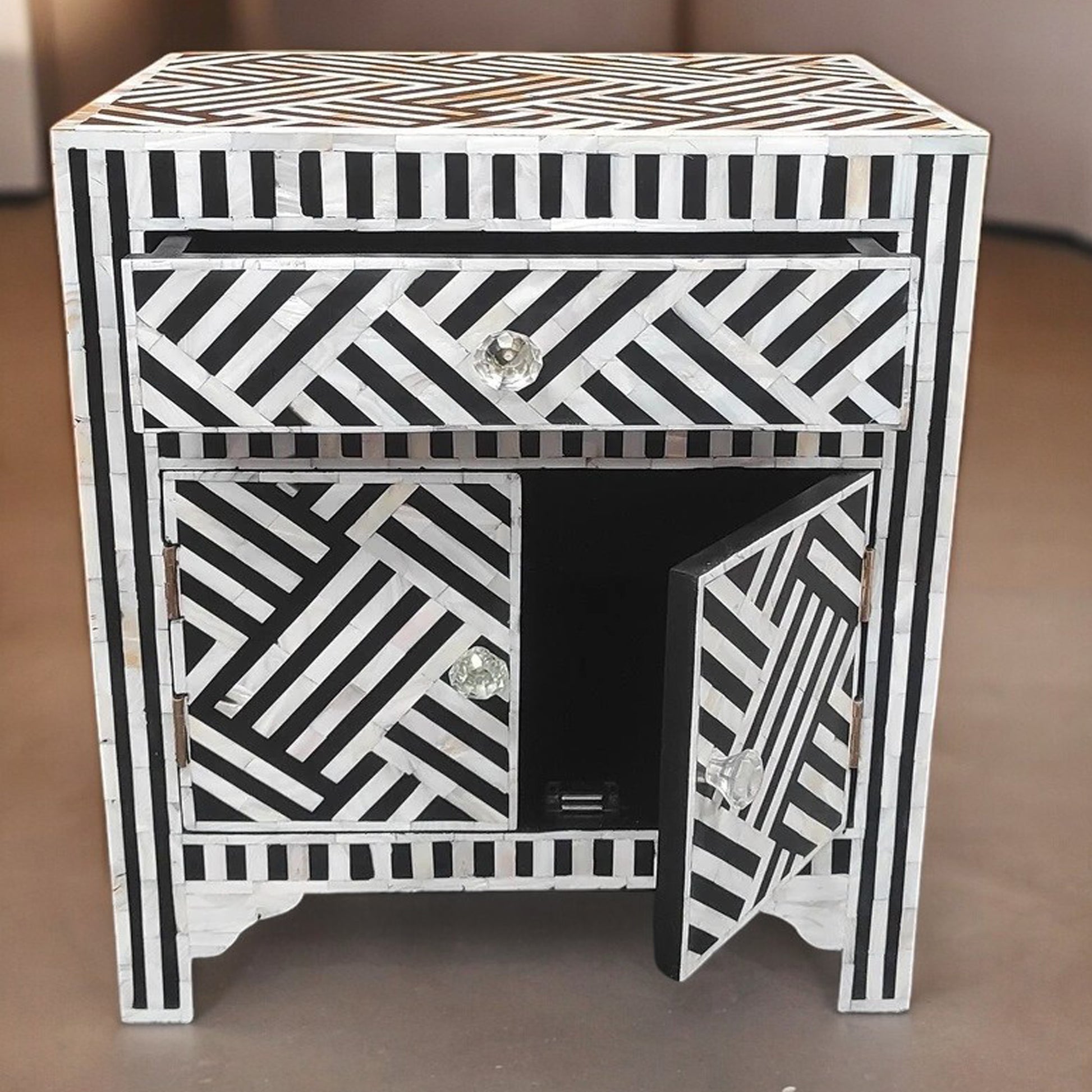Handmade Mother Of Pearl Inlay Wooden Modern Strip Pattern Bedside/Sidetable/Nightstand with 1 Drawer and 2 Door Furniture with freeshipping